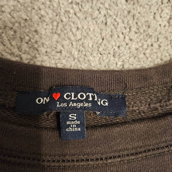 Woodstock New York Cropped Sweatshirt by One Love Clothing Los Angeles - Size Sm - Picture 3 of 9